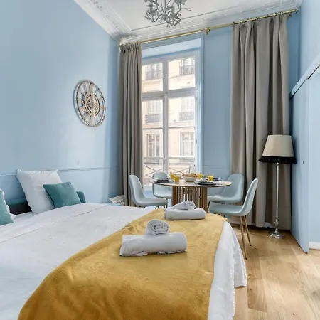 The Typical Parisian Flat - Louvre Royal - 1 * Parigi
